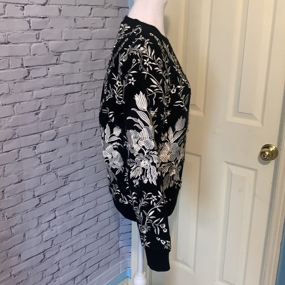 D&G Funeral Family Sweater - Picture 11 of 13